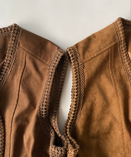 fake leather vest「trim」#993659