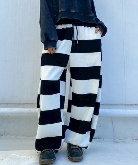 CATEGORY パンツ | tablethotel-sūdo