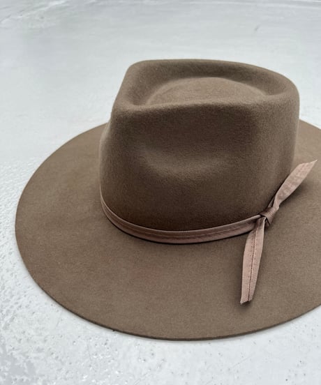 HAT【luck of color】