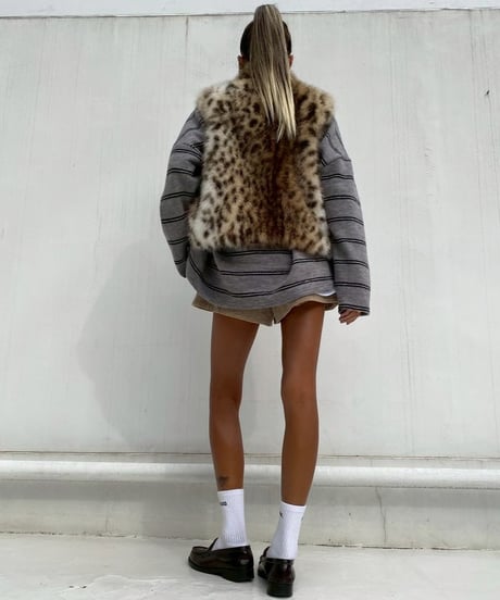 fur vest「fluffy leo」#1012510（リバーシブル）