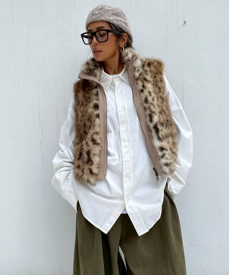 fur vest「fluffy leo」#1012510（リバーシブル）