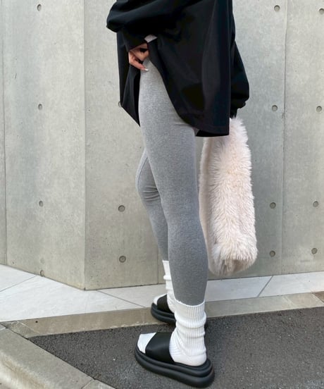 super stretch leggings.