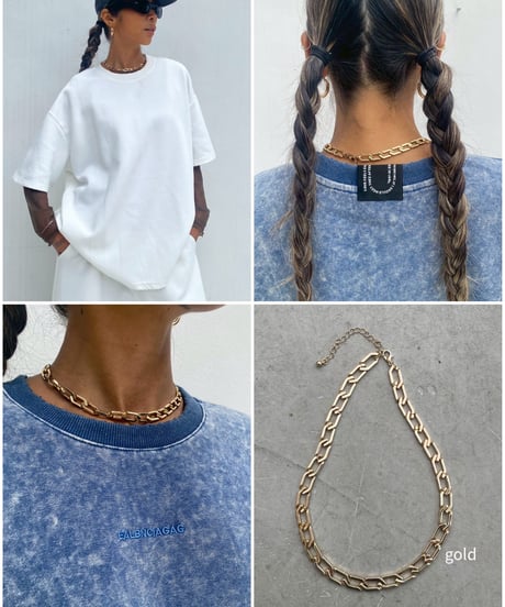 hello, necklace.