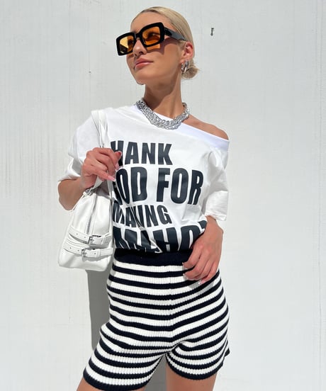 logo tee「oneshoul」#25465