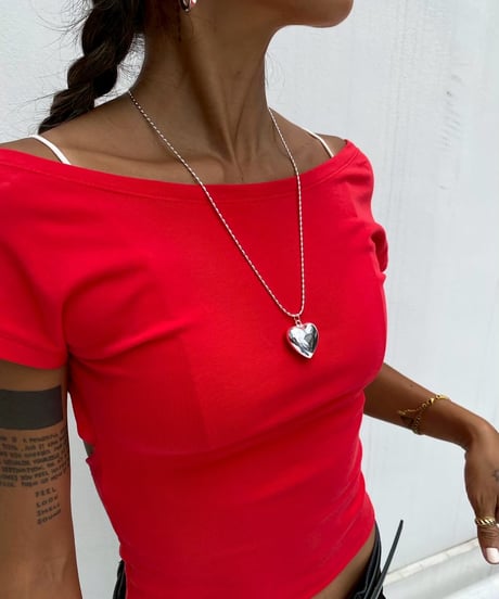 hello, necklace.