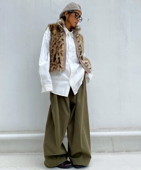fur vest「fluffy leo」#1012510（リバーシブル）