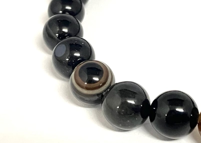 魔除けのお守り】天眼石（チベットアゲード）8㎜玉ブレスレット 手首