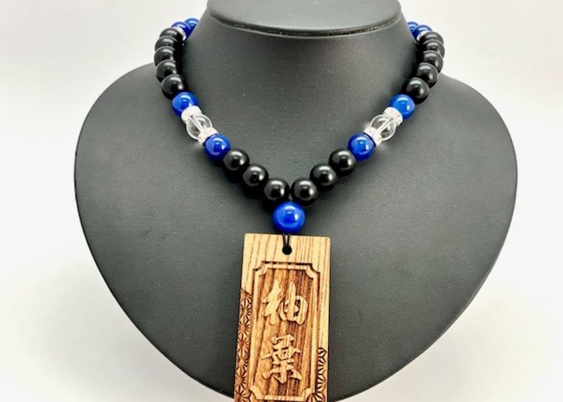 ☆木札付き☆【黒檀×青珠】数珠ネックレス☆けやき札☆斜め麻の葉柄