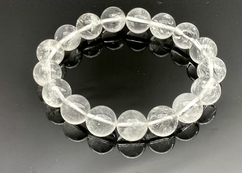氷の下から発見された水晶☆ヒマラヤ産アイスクォーツ 12㎜玉