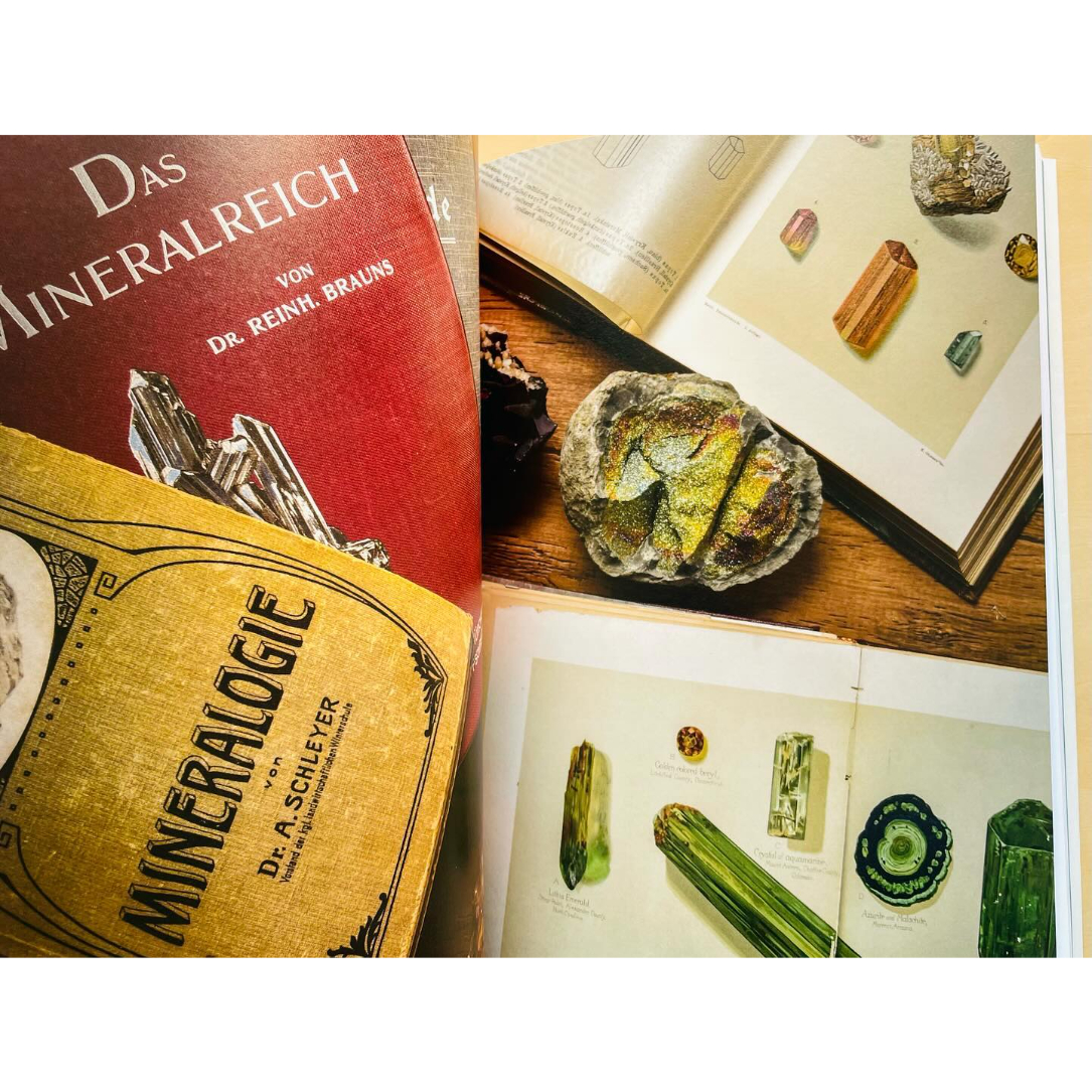 増補愛蔵版 美しいアンティーク鉱物画の本 | わおん書房ONLINE SHOP