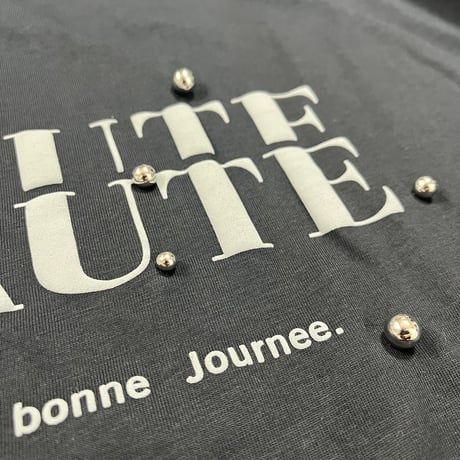 パールロゴTシャツ