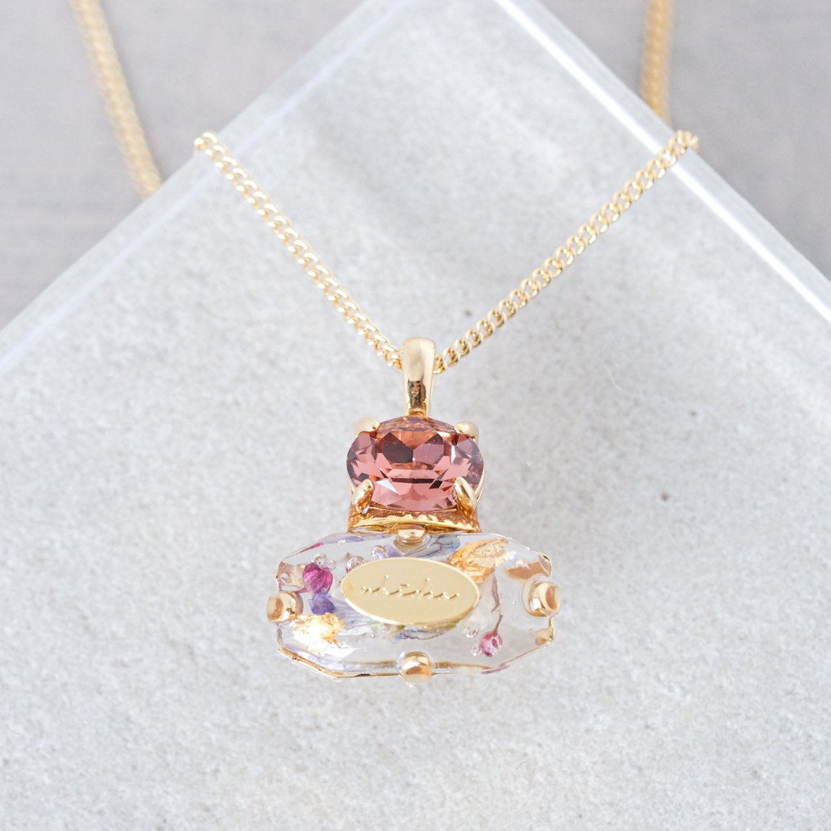 LALIQUE 香水瓶ペンダント LALIQUE 香水瓶ペンダント LALIQUE 香水瓶 LALIQUE 香水瓶ペンダント LALIQUE 香水瓶ペンダント LALIQUE 香水瓶