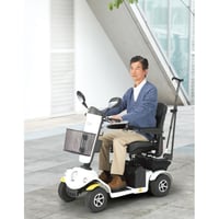 【ご自宅試乗】安定走行なら！四輪型  ハンドル形電動車いす S747(380239000)