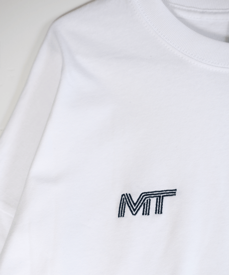 【White】M/T logo L/S tee