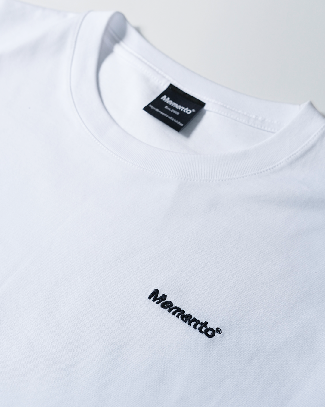 【ペコ】EMBOSS LOGO TEE(ホワイト) ペコ】EMBOSS LOGO TEE(ホワイト) Ameri（アメリ）の「AMERI