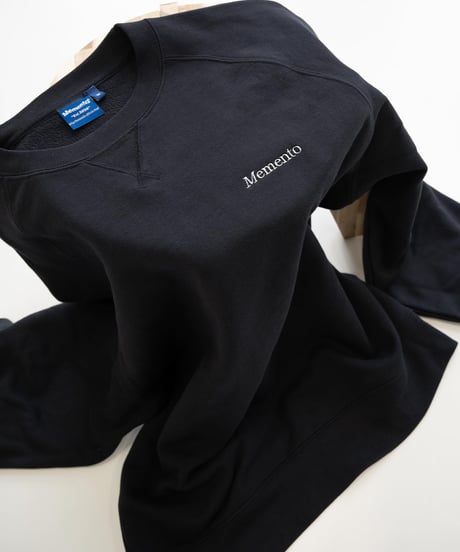 【Black】raglan sleeve sweat