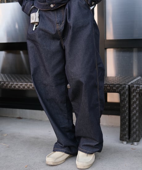 Denim pants