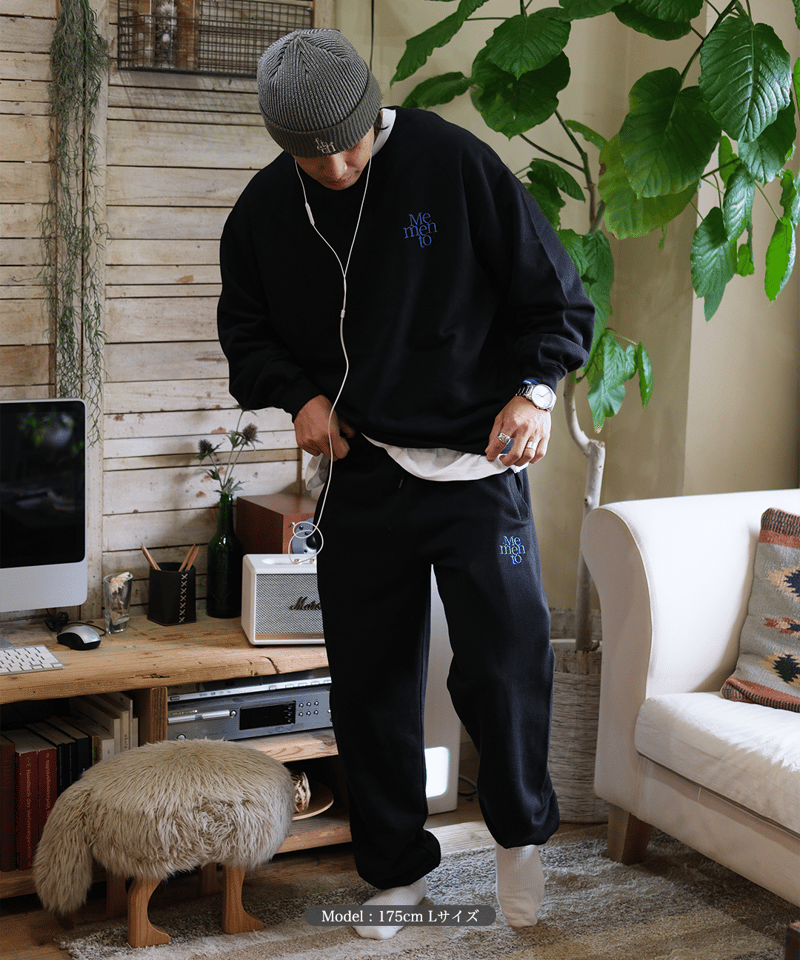 Black】emblem sweat pants | Memento
