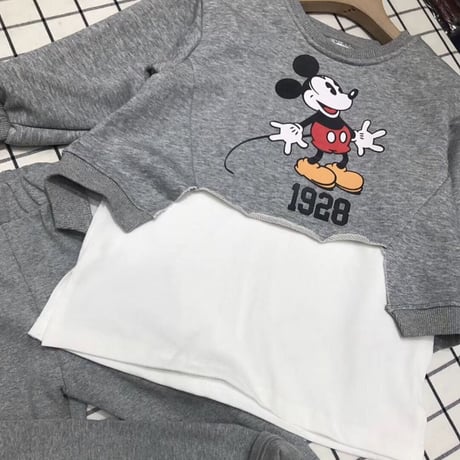 再再再入荷★mickeyセットアップ