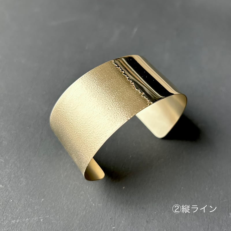 matte&glossバングルM | SAWAKO KATAOKA