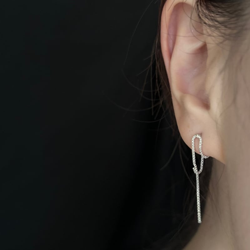 drawing chain ピアス #03 | SAWAKO KATAOKA
