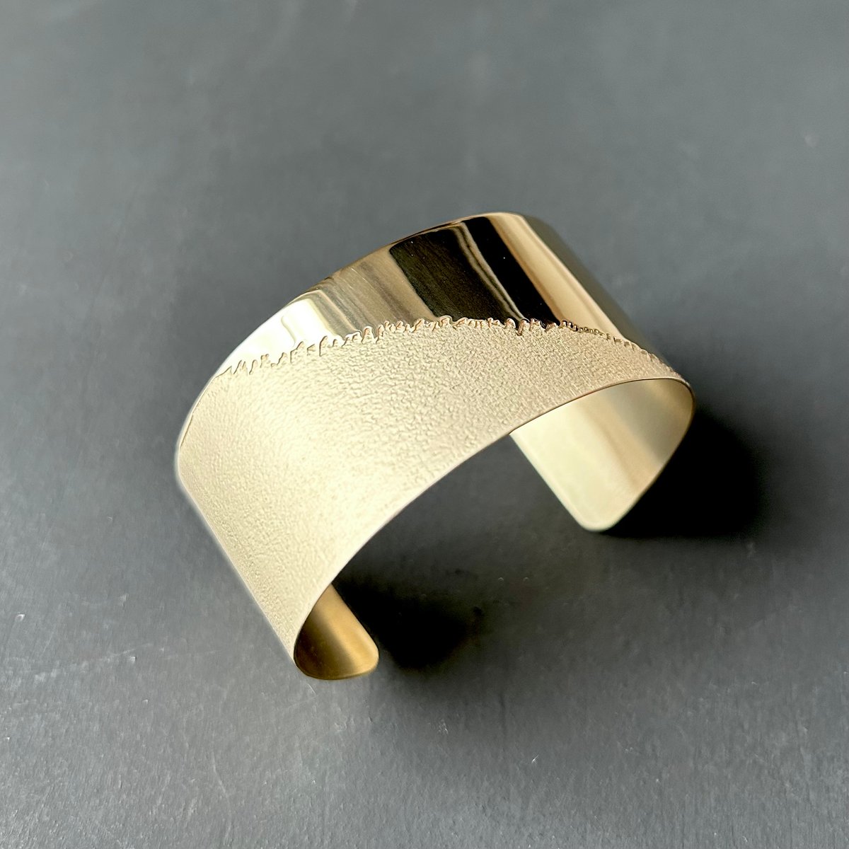 KOのバングル matte&glossバングルM | SAWAKO KATAOKA