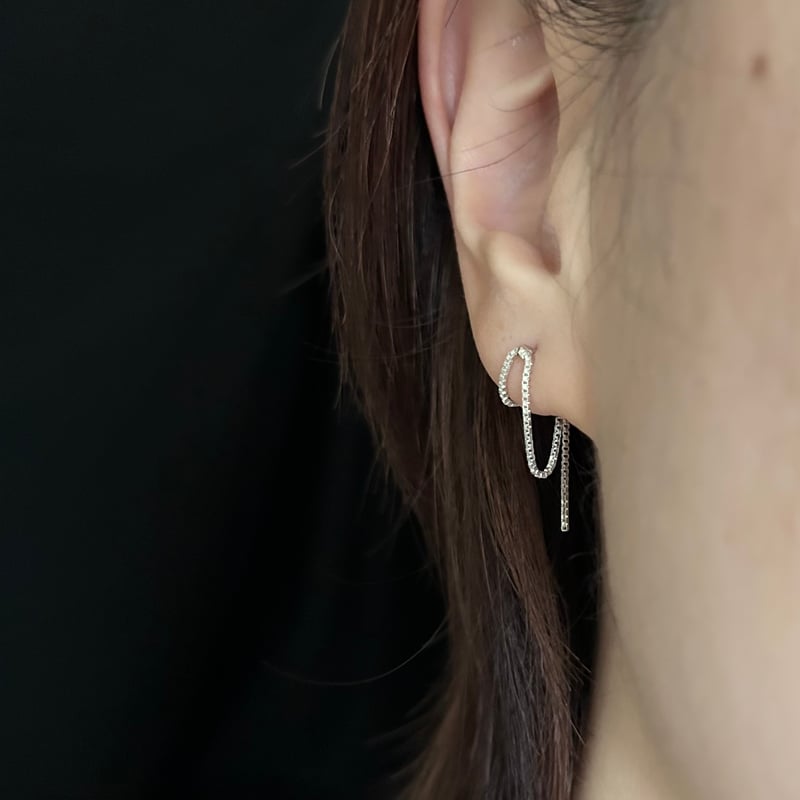 drawing chain ピアス #03 | SAWAKO KATAOKA