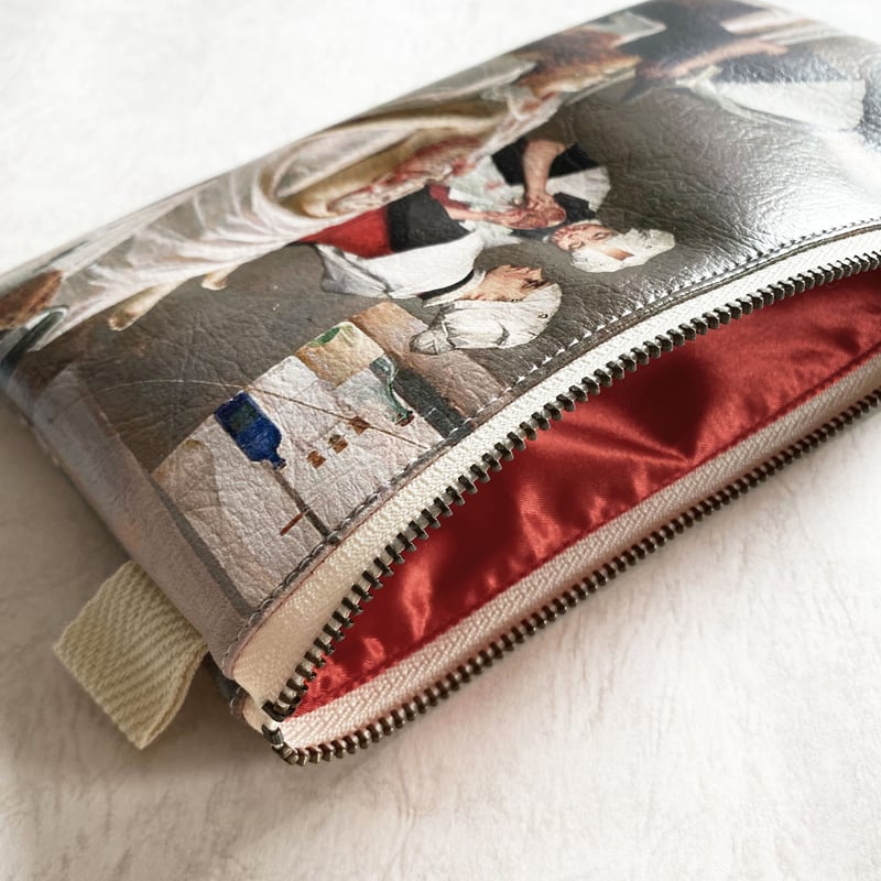 Pouch/ポーチ 「 Three Girls in the Morgue 」 | Eimi'