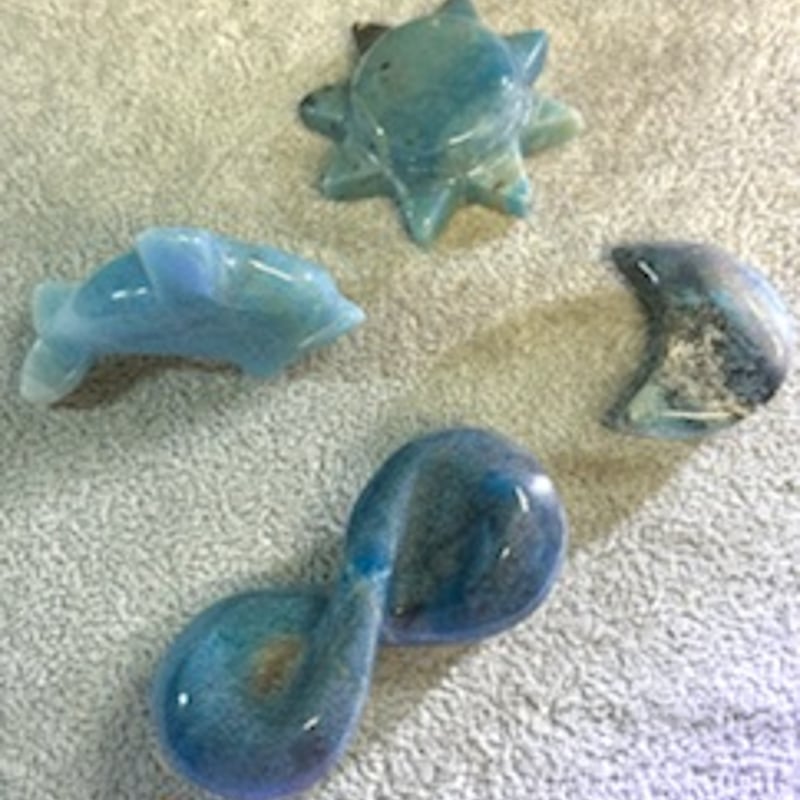 天然石トロレアイトのユニコーン　置物　彫物NO.092012 天然石トロレアイトのユニコーン 置物 彫物NO.092012 トロレアイト