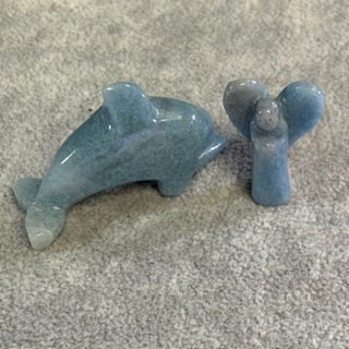 天然石トロレアイトのオウム　　置物　彫物NO.091101 天然石トロレアイトのユニコーン 置物 彫物NO.092012 - メルカリ