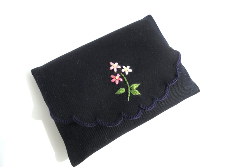 専用　刺繍　ポケットテッシュケース　ハンドメイド♪ 1510012_1.jpg