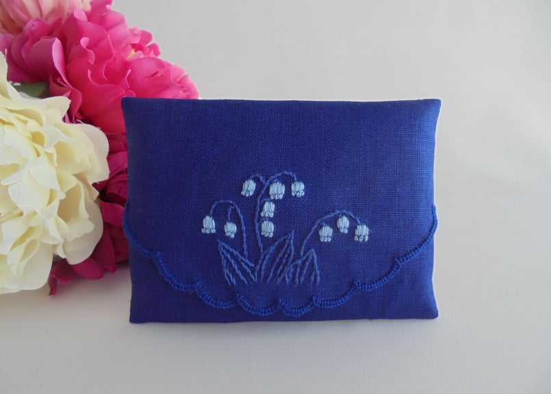 n＊　スカラップ　レッスンバッグ　ティッシュケース　ポーチ　手刺繍　お受験 お受験専門店品質 レッスン お受験バッグ 手刺繍スモッキング