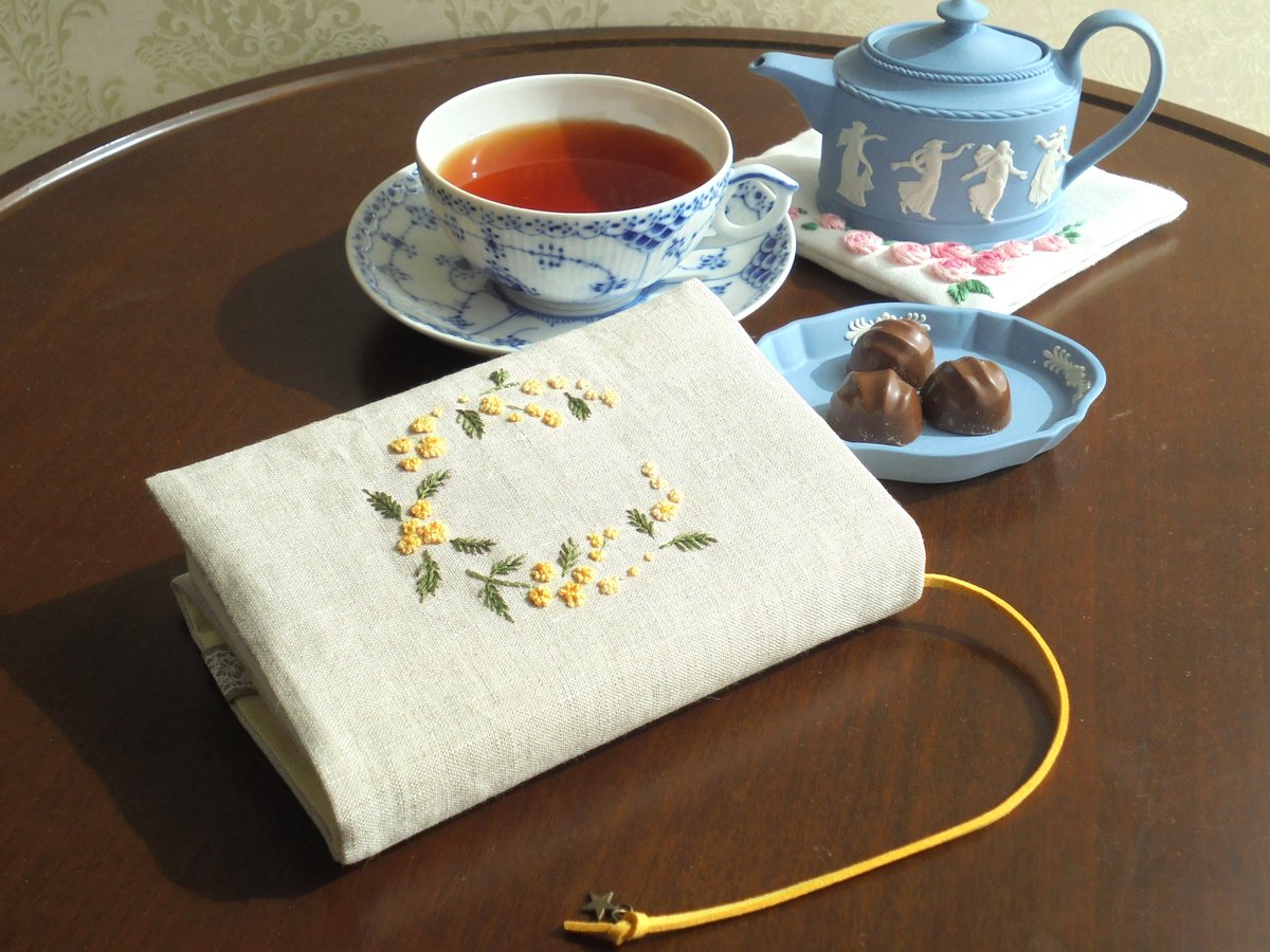 花咲く丘 文庫本サイズ ブックカバー ハンドメイド 【公式通販】