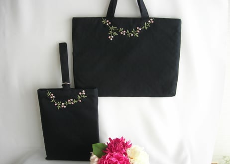 手刺繍 濃紺レッスンバッグとうわばき入れのセット　わすれな草　お受験対応