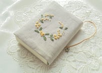 あいちゃん　手刺繍　聖書カバー　讃美歌カバー　こどもさんびかカバー あいちゃん様専用 手刺繍 聖書カバー 讃美歌カバー こどもさんびかカバー