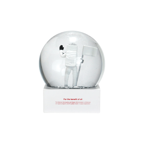 DETAIL "NASA Snow Globe"