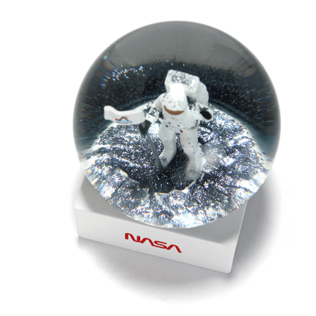 DETAIL "NASA Snow Globe"