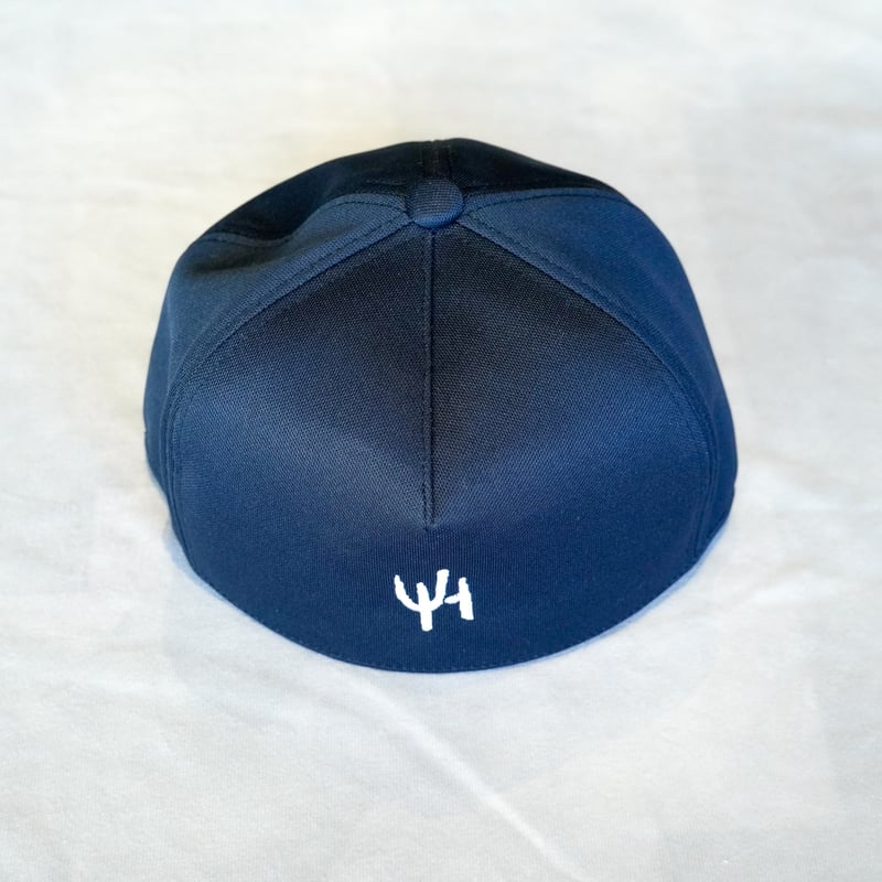 ULTRA HEAVY ”旭川どら猫のツバなしの野球帽” Navy | INN THE PAR