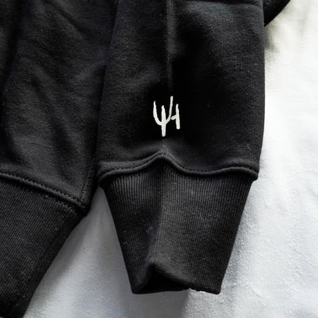 ULTRA HEAVY ”ノー・ネイチャースウェットパーカ” BLACK