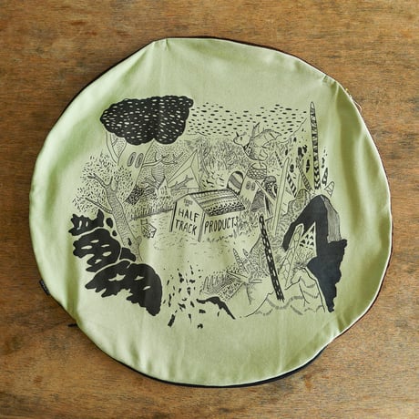 ハーフトラックプロダクツ | STORES