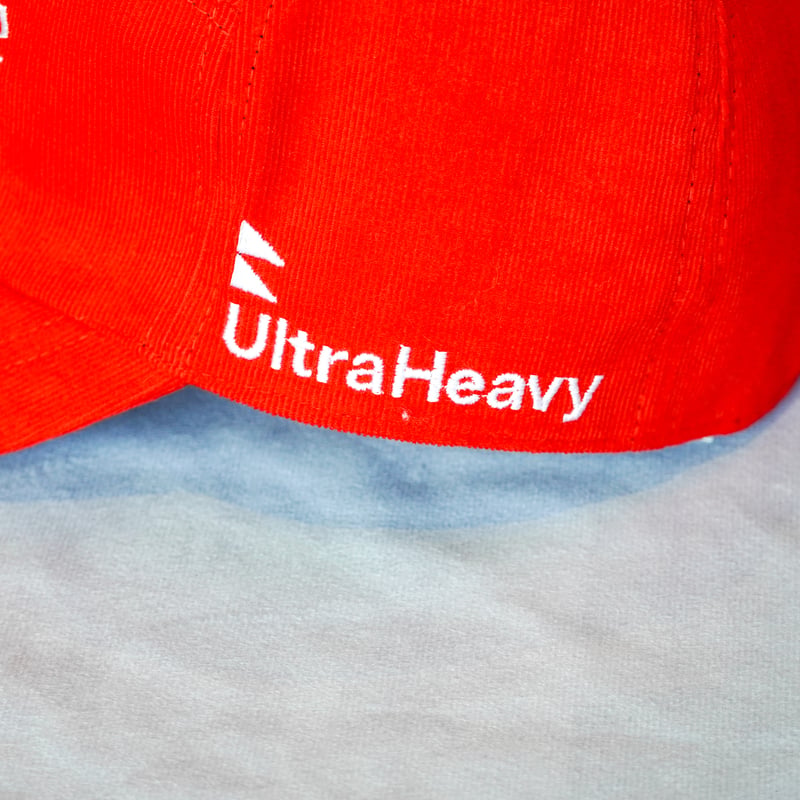 ULTRA HEAVY ”HSB どら猫耳付きキャップ” Red | INN THE PARK