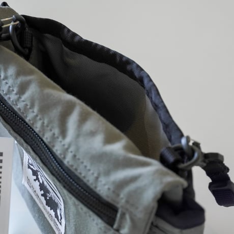 MT. RAINIER DESIGN "WALLET POUCH"