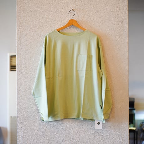 ハーフトラックプロダクツ | STORES