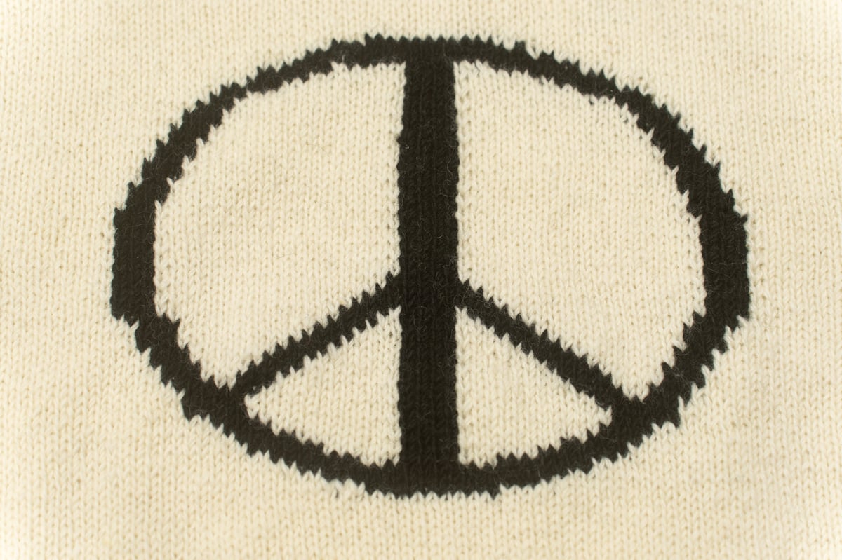 マクマホンニッティングミルズ BIG ピースマーク ウールニット オフ