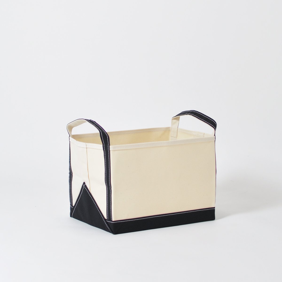 TEMBEA BOOKTOTE M テンベア　ブックトート　ブラック 000000012526_8YLDoVV.jpg
