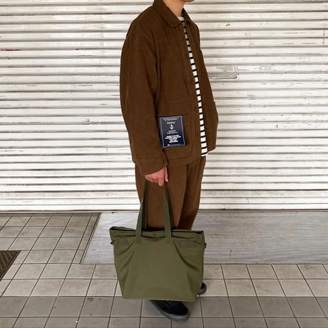 "TOTE BAG"
