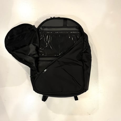 【ist.】Zファスナーデイパック