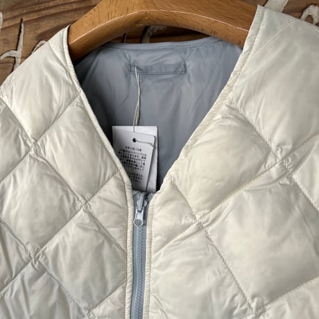 【NATURAL LAUNDRY】 “リバースZIPブルゾン ”