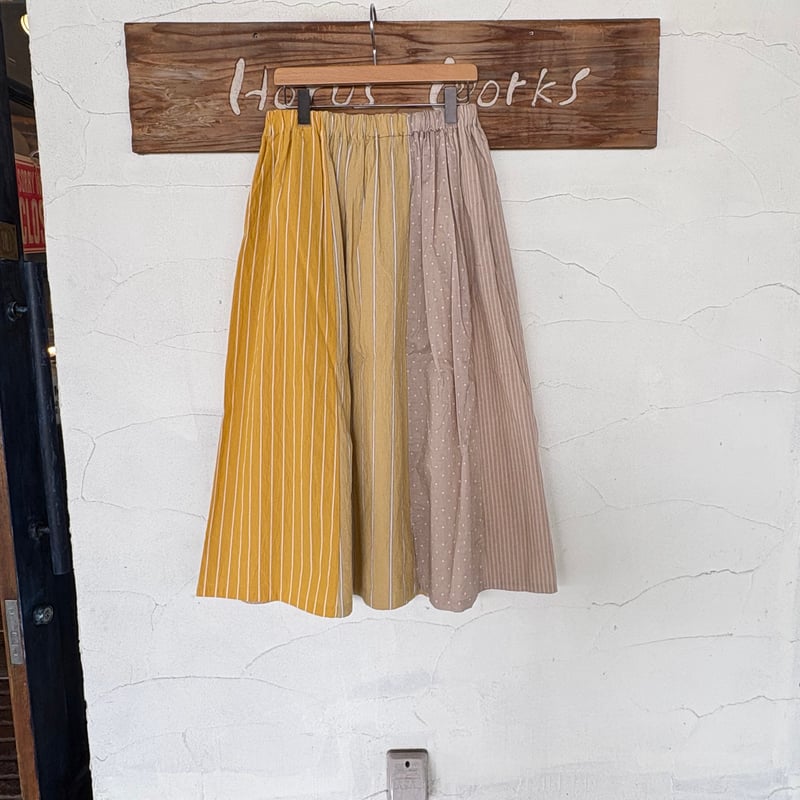 【NATURAL LAUNDRY】コーマ天竺 パネルシャーリングスカート　日本製 NATURAL LAUNDRY】コーマ天竺 パネルシャーリングスカート 日本