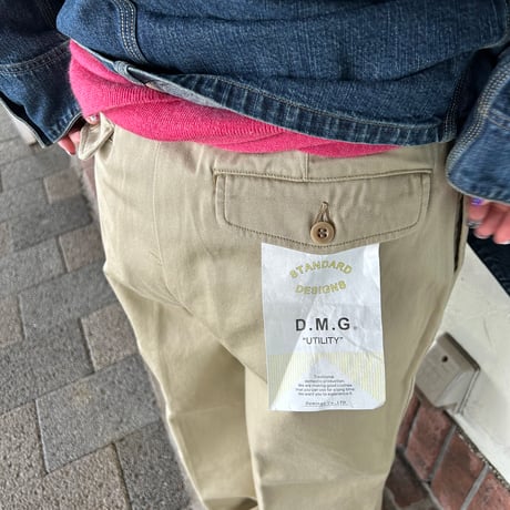 【D.M.G】 “ウエポンチノ ツータックトラウザー”